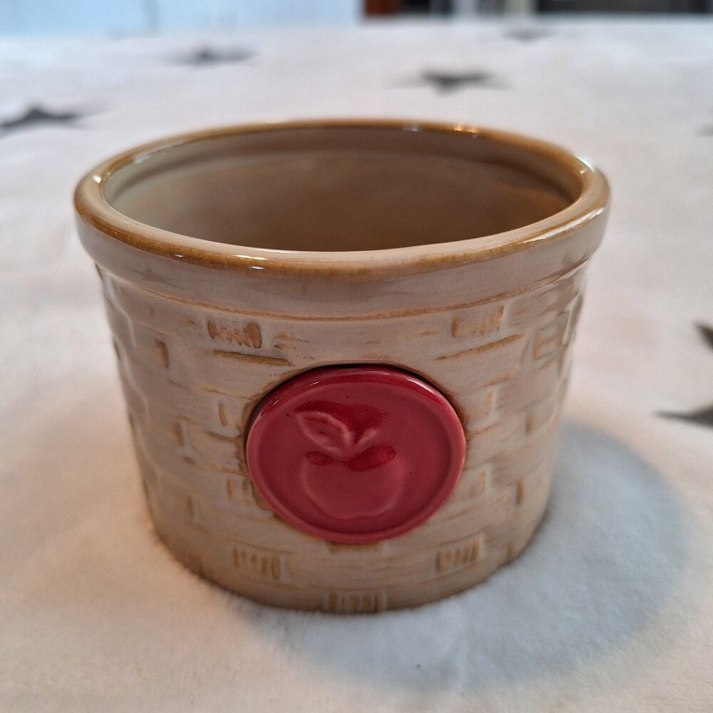 Bath & Body Works Retired Apple Wicker Basket‎ Ceramic Toiletry Bathroom Holder